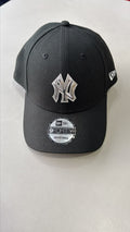 Boné Metalizado New Era